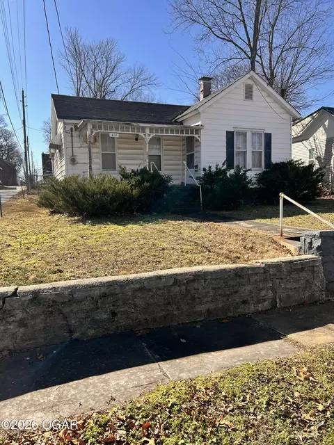 414 Pine Street Carthage Mo 64836 St, Carthage, MO 64836 photo 2