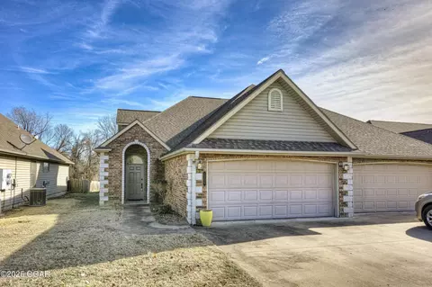 2206 Benjamin Drive Carthage Mo 64836 Dr, Carthage, MO 64836