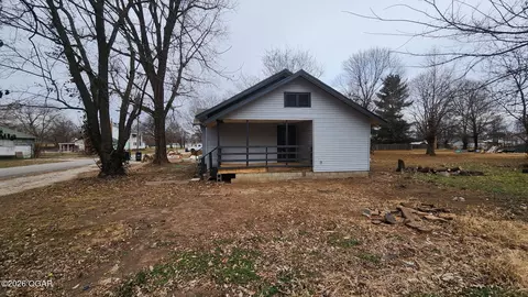 2259 Cleveland Avenue Baxter Springs Ks 66713 Ave, Baxter Springs, KS 66713