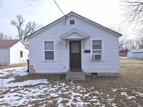 1302 Grand Street Lamar Mo 64759, Lamar, MO 64759