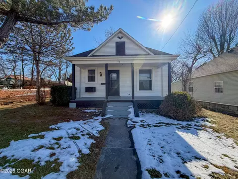 518 E Macon Street Carthage Mo 64836 St, Carthage, MO 64836 photo 1