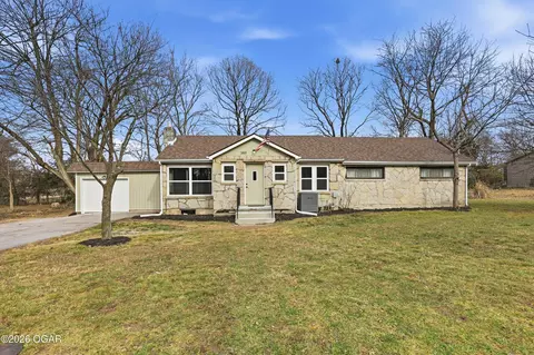 305 W Maple Street Diamond Mo 64840 St, Diamond, MO 64840