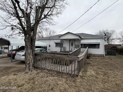 1413 Rex Avenue Joplin Mo 64801 Ave, Joplin, MO 64801