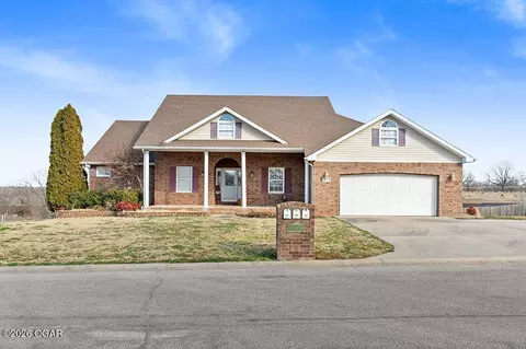 1301 Fox Ridge Lane Neosho Mo 64850 Ln, Neosho, MO 64850