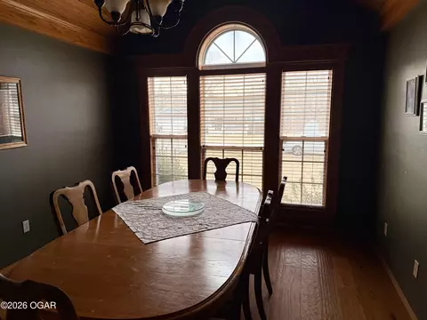 Dining - 129 Riverview Drive Anderson Mo 64831 Dr, Anderson, MO 64831 photo 2 of 3