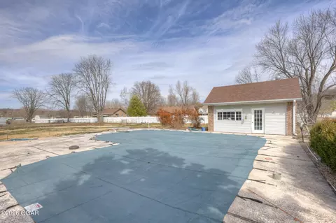 Exterior - 129 Riverview Drive Anderson Mo 64831 Dr, Anderson, MO 64831 photo 4 of 8