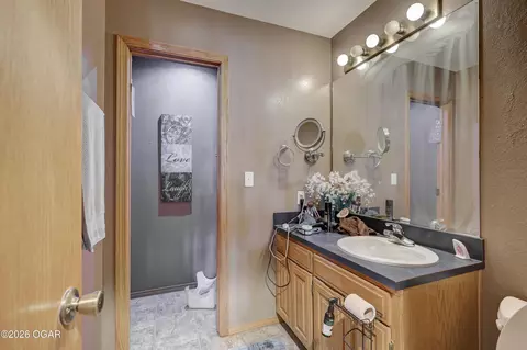 Bath - 129 Riverview Drive Anderson Mo 64831 Dr, Anderson, MO 64831 photo 1 of 8