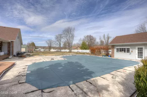 Exterior - 129 Riverview Drive Anderson Mo 64831 Dr, Anderson, MO 64831 photo 3 of 8