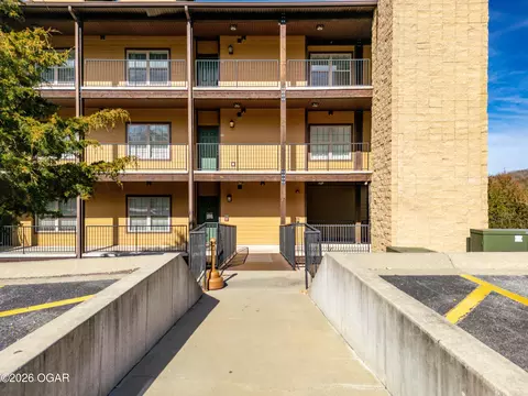 Exterior - 51 Eagles Ridge Lane 2 Branson Mo 65616 Ln #2, Branson, MO 65616 photo 8 of 8