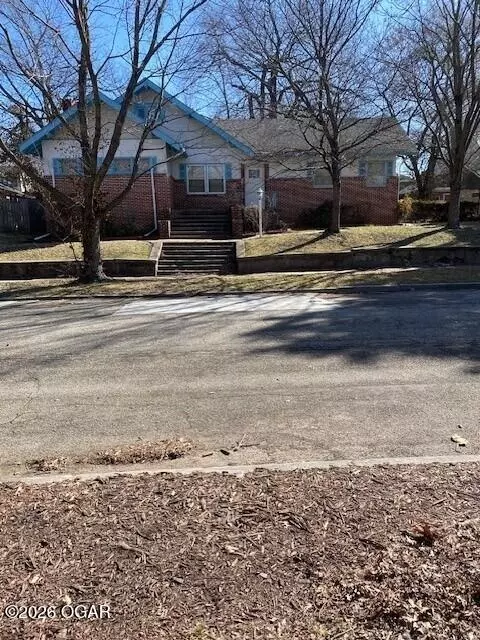 319 N Moffet Avenue Joplin Mo 64801 Ave, Joplin, MO 64801