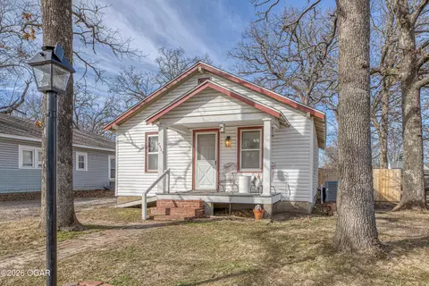 2523 E Windsor Street Joplin Mo 64801, Joplin, MO 64801 photo 1