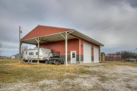 Exterior - 463 NE 88th Lane Lamar Mo 64759 Ln # B, Lamar, MO 64759 photo 4 of 5