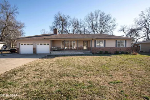 205 Arbor Drive Lamar Mo 64759 Dr, Lamar, MO 64759 photo 1