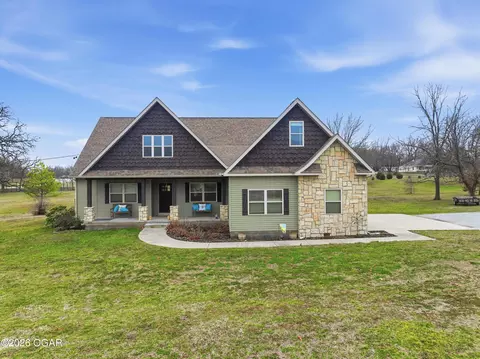 8240 County Loop 202 Joplin Mo 64801, Joplin, MO 64801