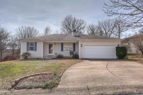 1704 Redbud Drive Joplin Mo 64801 Dr, Joplin, MO 64801