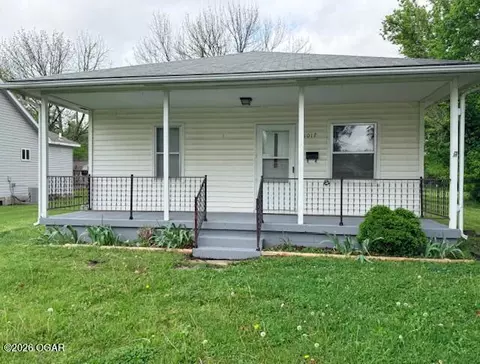 1017 E 14th Street Pittsburg Ks 66762 St, Pittsburg, KS 66762
