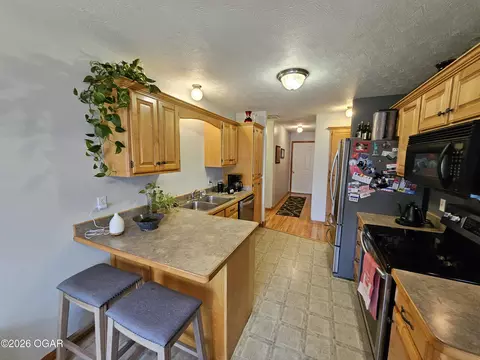Kitchen - 102 Kingsley Drive Monett Mo 65708 Dr, Monett, MO 65708 photo 3 of 4