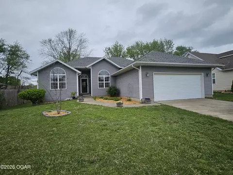 102 Kingsley Drive Monett Mo 65708 Dr, Monett, MO 65708