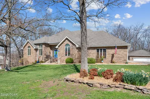 1021 Oakmont Drive Joplin Mo 64804 Dr, Joplin, MO 64804