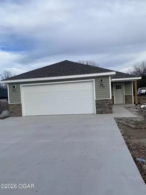 203 N Oliver Avenue Joplin Mo 64801 Ave, Joplin, MO 64801