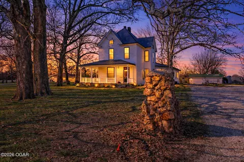 801 Linzee Boulevard Pierce City Mo 65723 Blvd, Pierce City, MO 65723