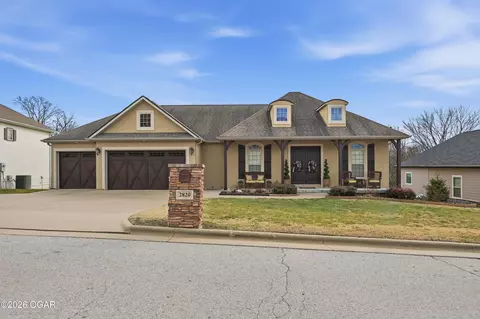 2820 Summit Drive Joplin Mo 64804 Dr, Joplin, MO 64804