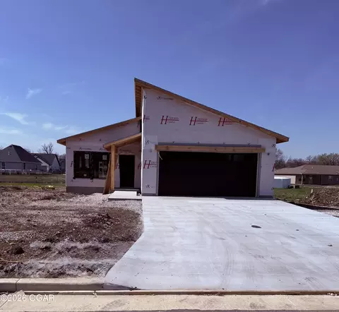 2203 Modern Avenue Carthage Mo 64836 Ave, Carthage, MO 64836