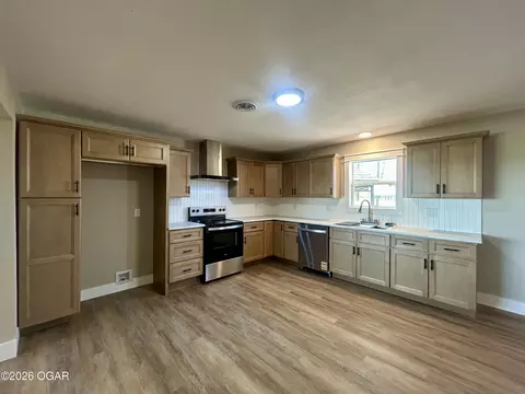 Kitchen - 501 S 4th Street Jasper Mo 64755 St, Jasper, MO 64755 photo 2 of 5