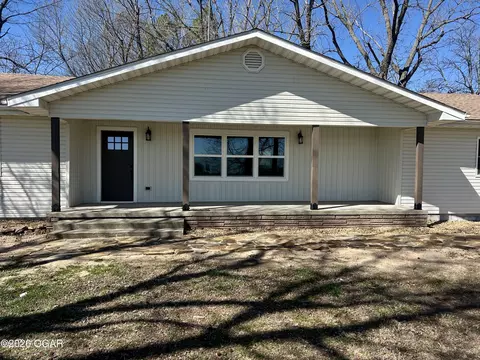 Exterior - 501 S 4th Street Jasper Mo 64755 St, Jasper, MO 64755 photo 2 of 19