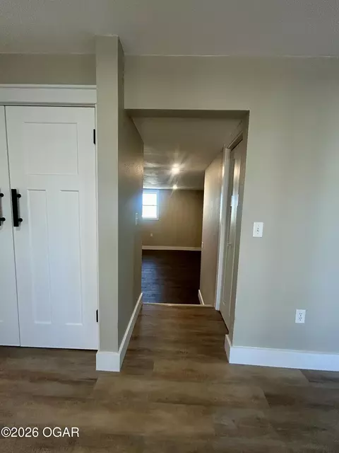 Entry Way - 501 S 4th Street Jasper Mo 64755 St, Jasper, MO 64755 photo 1 of 1