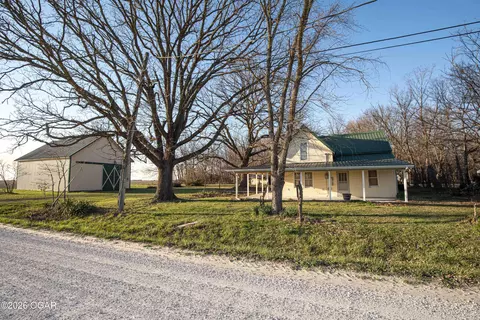 Other - 13 W Dade 22 Arcola Mo 65603, Arcola, MO 65603 photo 1 of 17