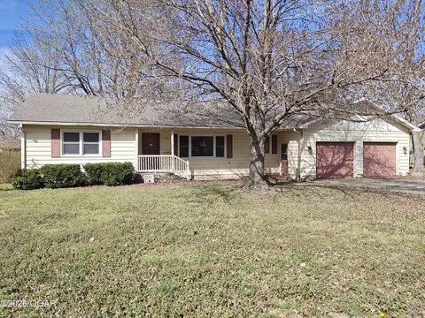 Exterior - 111 Maple Street Lamar Mo 64759, Lamar, MO 64759 photo 3 of 4