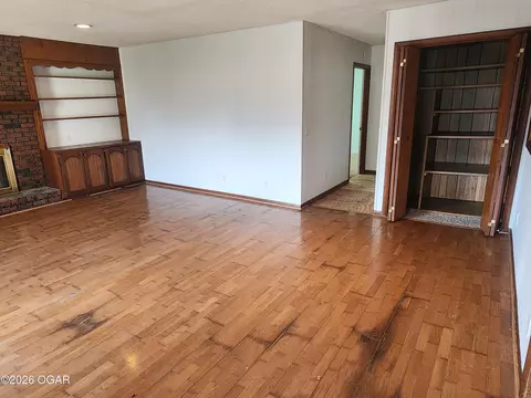 Living - 111 Maple Street Lamar Mo 64759, Lamar, MO 64759 photo 5 of 5