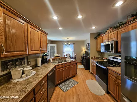 Kitchen - 206 Prairie Lane Monett Mo 65708, Monett, MO 65708 photo 4 of 8