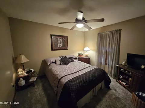 Bedroom - 206 Prairie Lane Monett Mo 65708, Monett, MO 65708 photo 3 of 5
