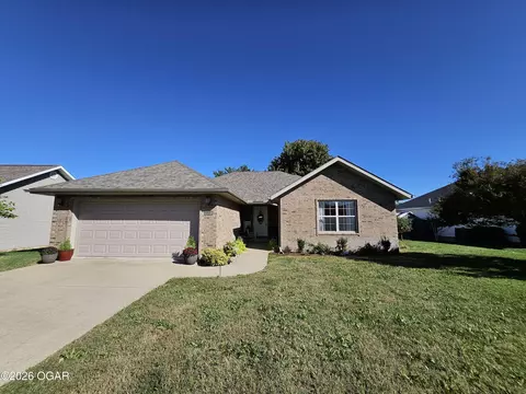 206 Prairie Lane Monett Mo 65708, Monett, MO 65708