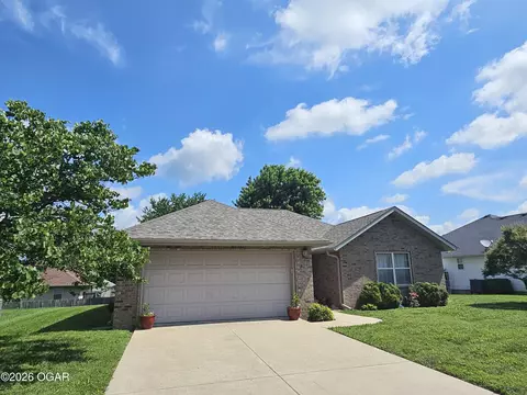 Exterior - 206 Prairie Lane Monett Mo 65708, Monett, MO 65708 photo 2 of 4