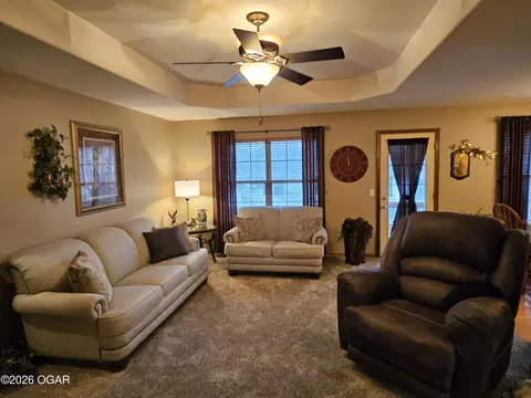 Living - 206 Prairie Lane Monett Mo 65708, Monett, MO 65708 photo 1 of 4