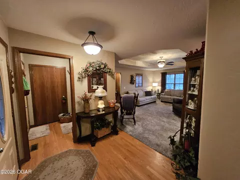 Entry Way - 206 Prairie Lane Monett Mo 65708, Monett, MO 65708 photo 1 of 3