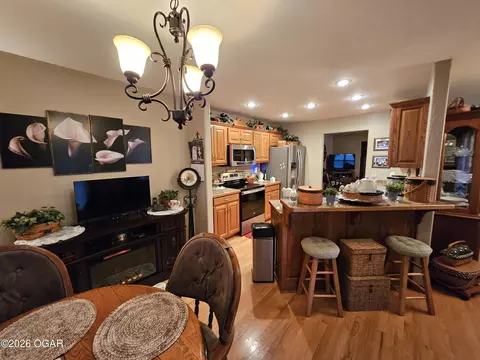 Kitchen - 206 Prairie Lane Monett Mo 65708, Monett, MO 65708 photo 3 of 5