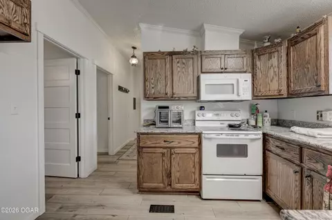 Kitchen - 22304 E Hwy 86 Granby Mo 64844, Granby, MO 64844 photo 2 of 4