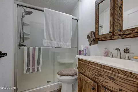 Bath - 22304 E Hwy 86 Granby Mo 64844, Granby, MO 64844 photo 4 of 6