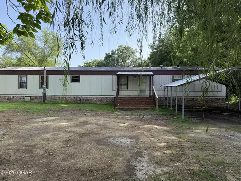 827 E Tahlequah Avenue Vinita Ok 74301 Ave, Vinita, OK 74301