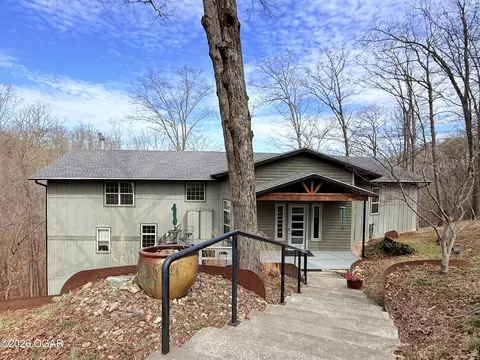330 County Road 102 Eureka Springs Ar 72632, Eureka Springs, AR 72632