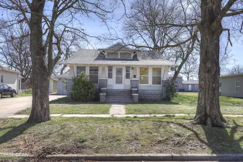 419 E 14th Street Baxter Springs Ks 66713 St, Baxter Springs, KS 66713