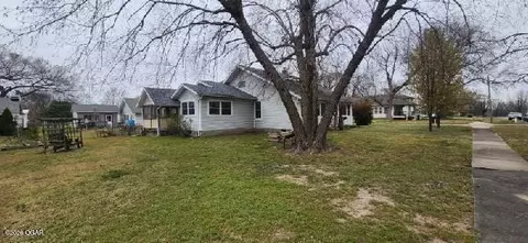1607 Washington Avenue Baxter Springs Ks 66713 Ave, Baxter Springs, KS 66713
