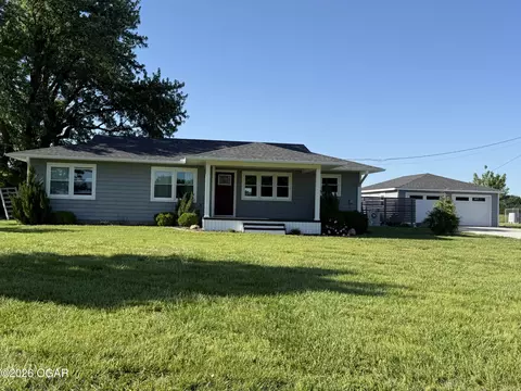 1460 14000 Road Altamont Ks 67330 Rd, Altamont, KS 67330