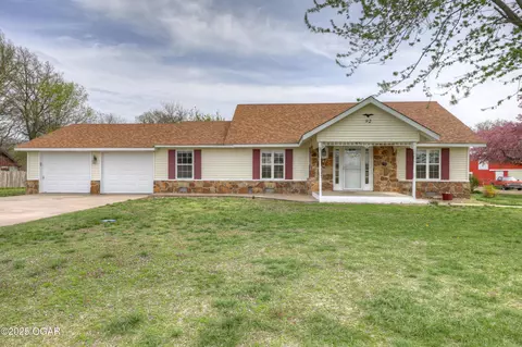 92 SE 25th Lane Lamar Mo 64759 Ln, Lamar, MO 64759