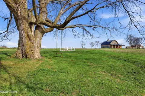 Exterior - 29990 S 2725 Road Sheldon Mo 64784 Rd # C, Sheldon, MO 64784 photo 4 of 5