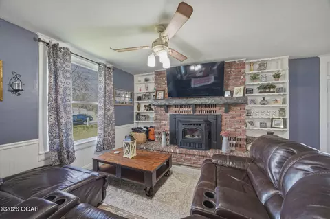 Living - 436 Oneida Street Seneca Mo 64865 St, Seneca, MO 64865 photo 2 of 2